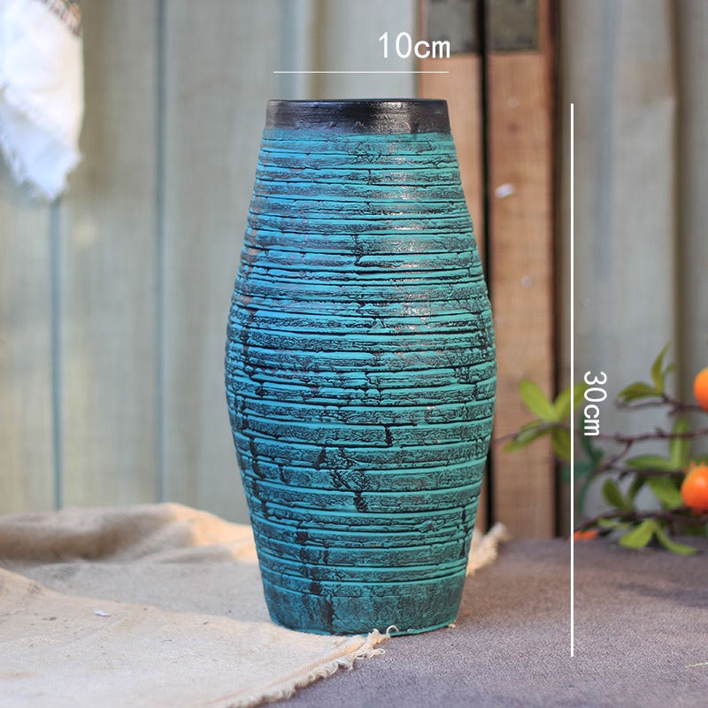 Ceramic Old Vases In The Living Room With Dried Flowers