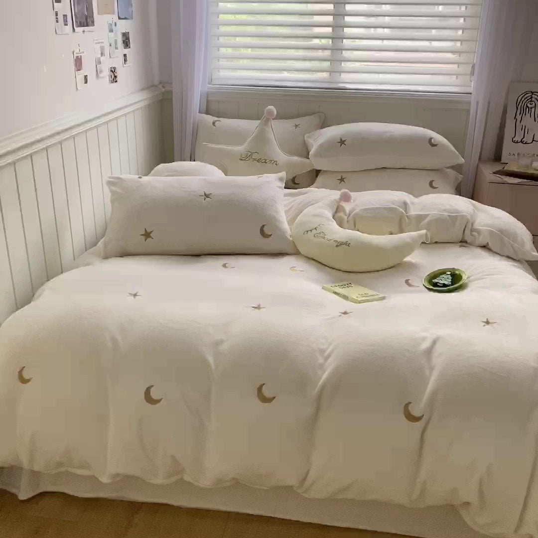 Milk Velvet Four Piece Set Of Healing Princess Style Double Sided Velvet Coral Velvet Bed Sheets